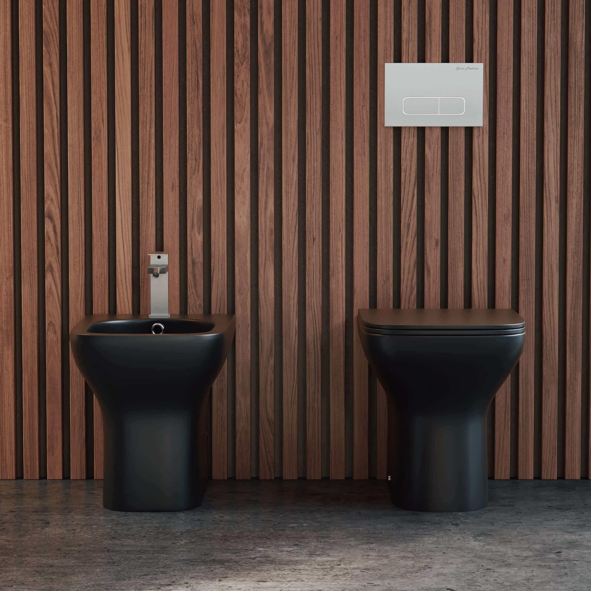 Carre Bidet - front view in color black in a bathroom